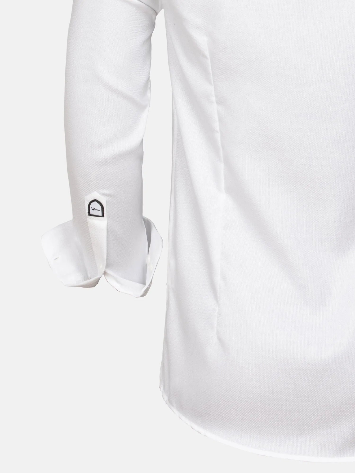 Close-up of white Burgos Cotton Shirt with buttons. – Wam Denim.