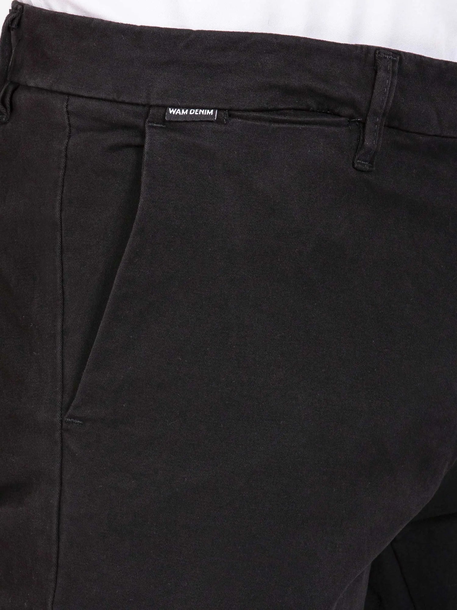 Laminia Slim Fit Blk Chino 40-32