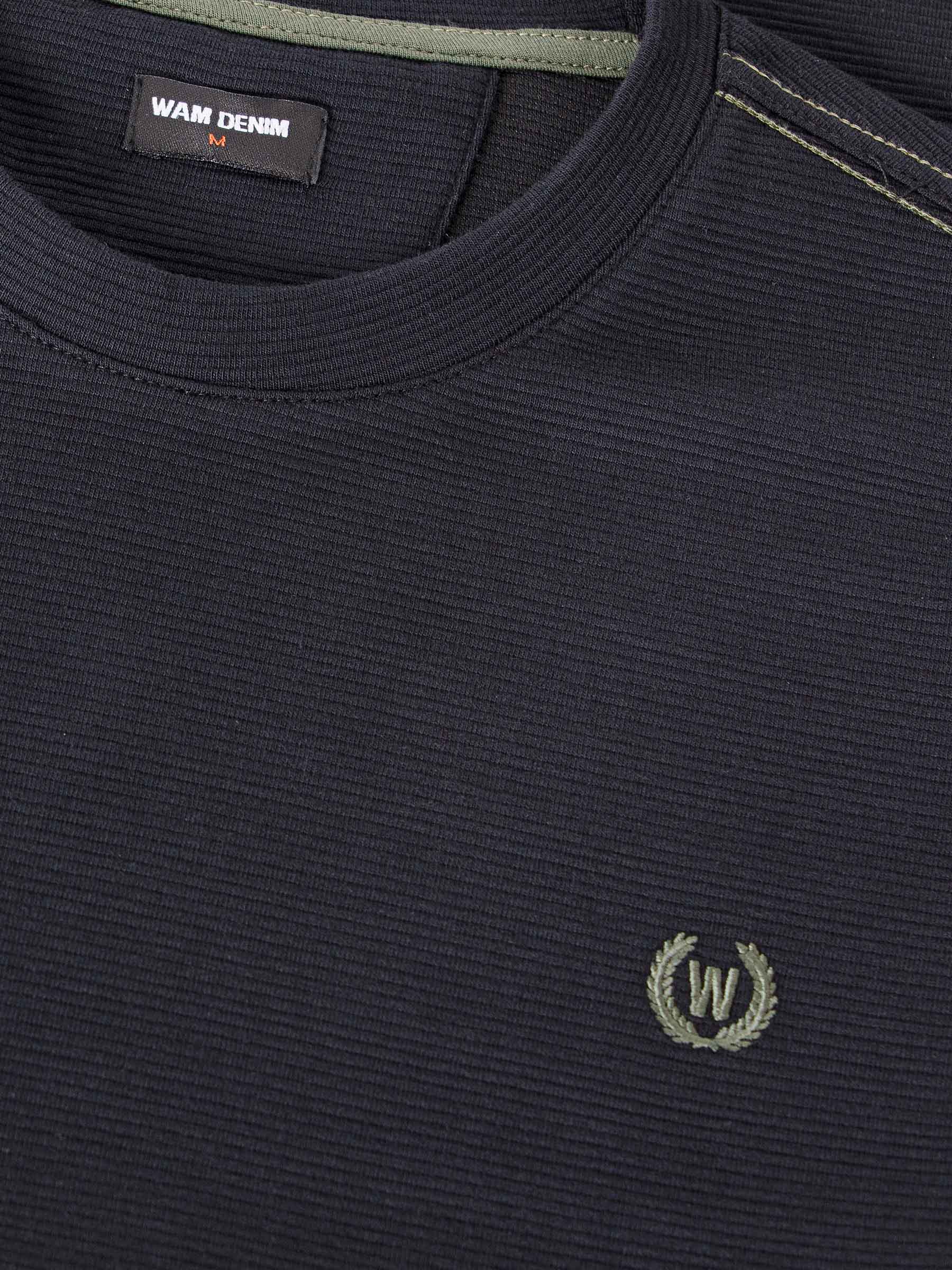 The Canyon Black Tshirt Wam Denim