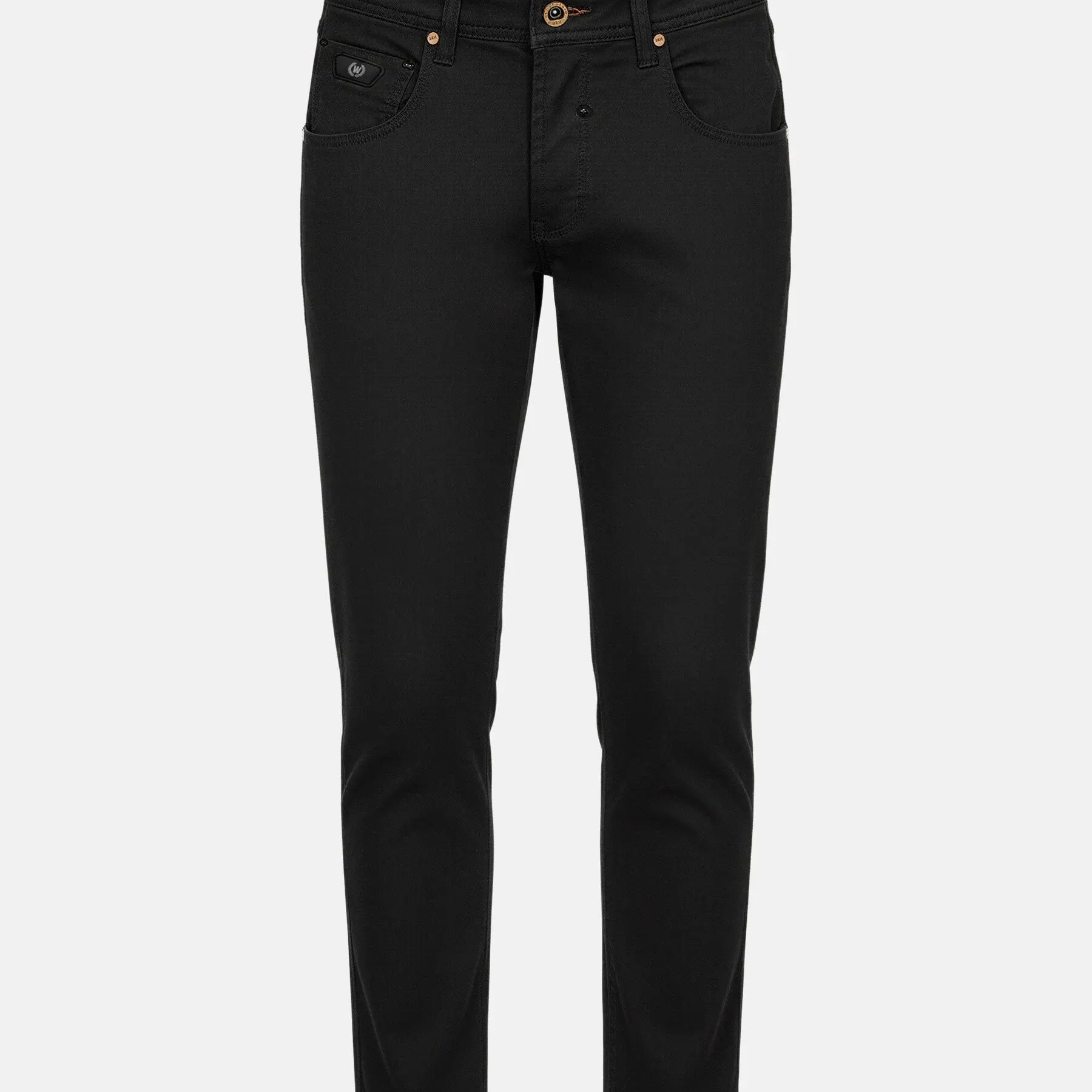 Black slim-fit men’s jeans with front pockets and button closure, stylish denim look.