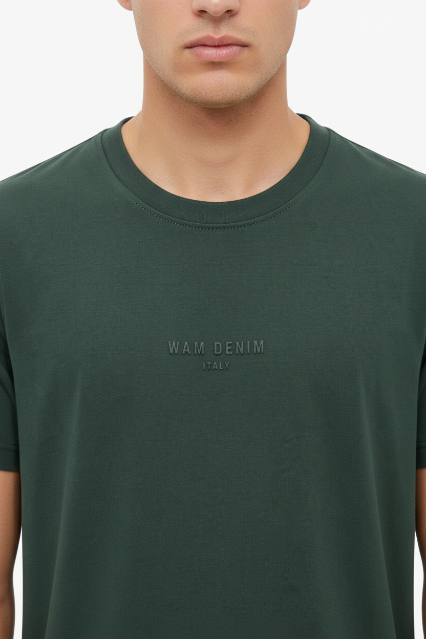 Wam Denim Cromer Dark Green T-shirt – crew neck and tonal chest logo close-up