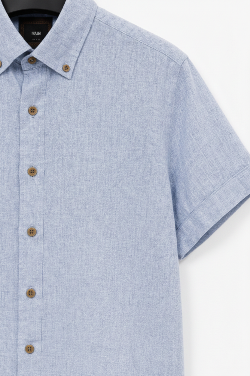 Wam Denim Quarn Blue Shirt – short sleeve and placket detail with olive buttons