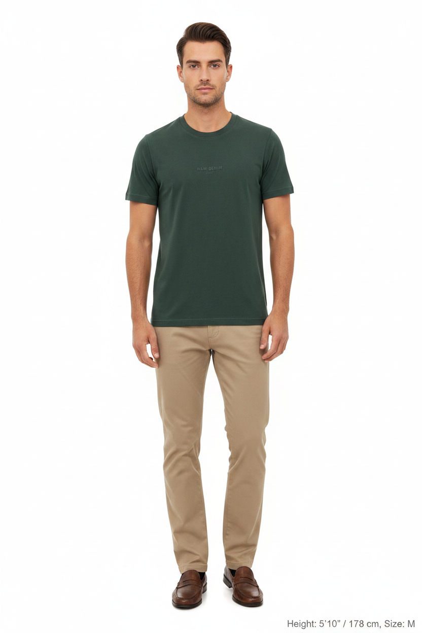 Wam Denim Cromer Dark Green T-shirt – model front view with size label