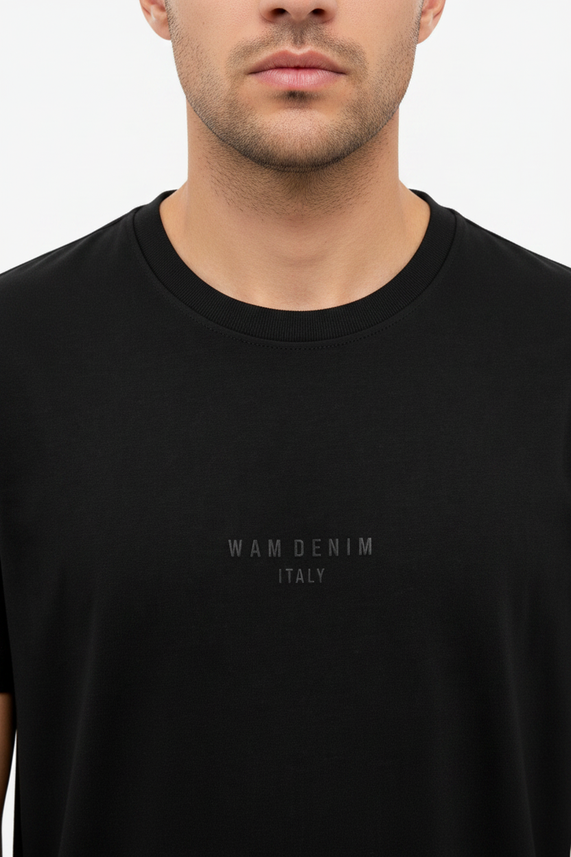 Wam Denim Cromer Black T-shirt – crew neck and tonal chest logo close-up